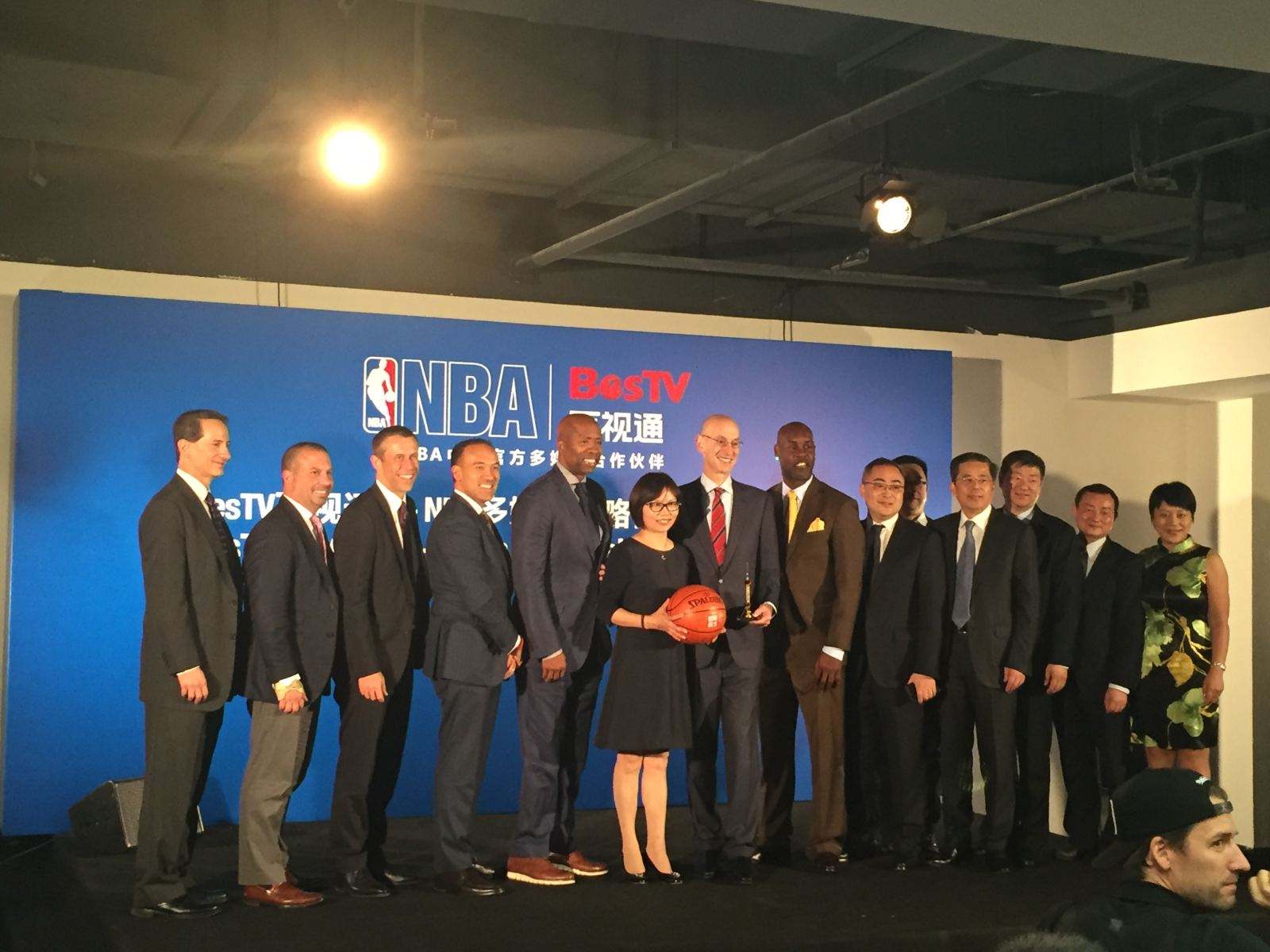 百事通nba(百事通nba在线直播无插件)